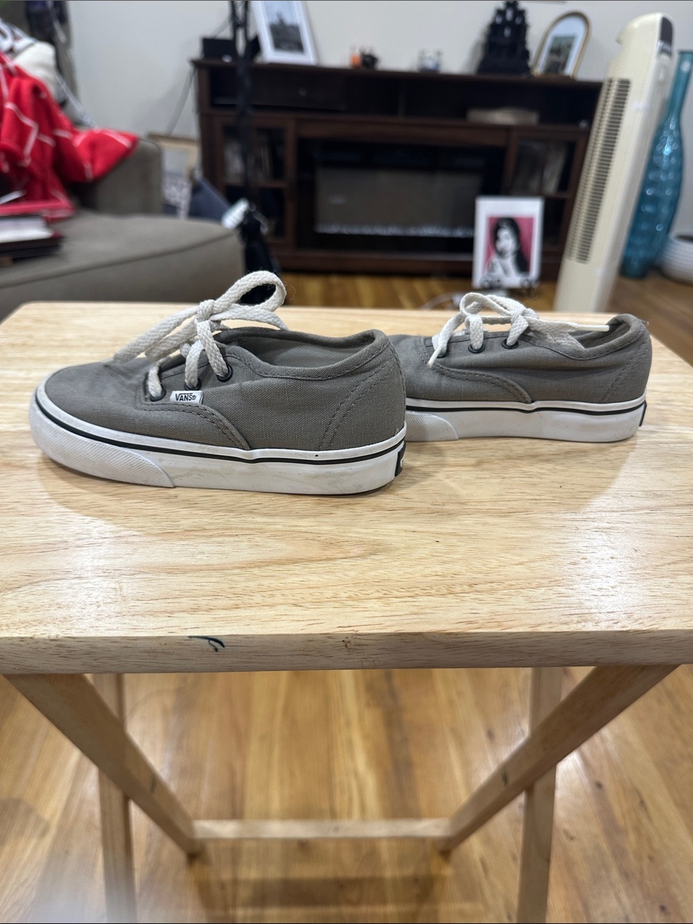 Vans Kids Low-Top Sneakers in Gray